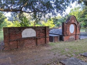 Savannah's graveyards are fascinating on the Savannah Hidden History Tour